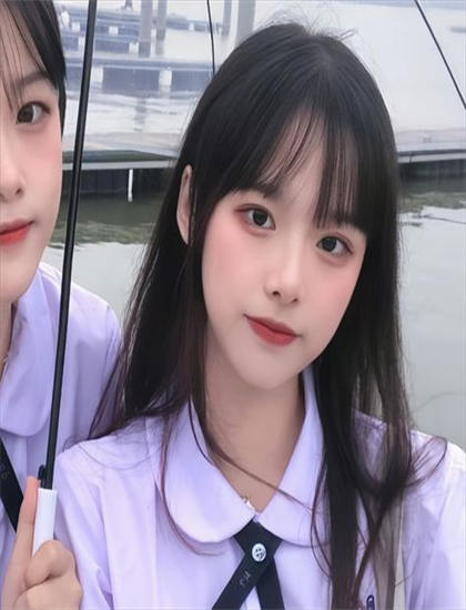 欧美日产国产首页_夜来香在线观看免费观看_试衣间里的激情
